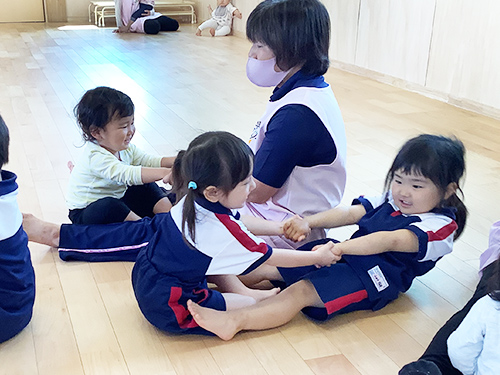 あーす保育園 東油山