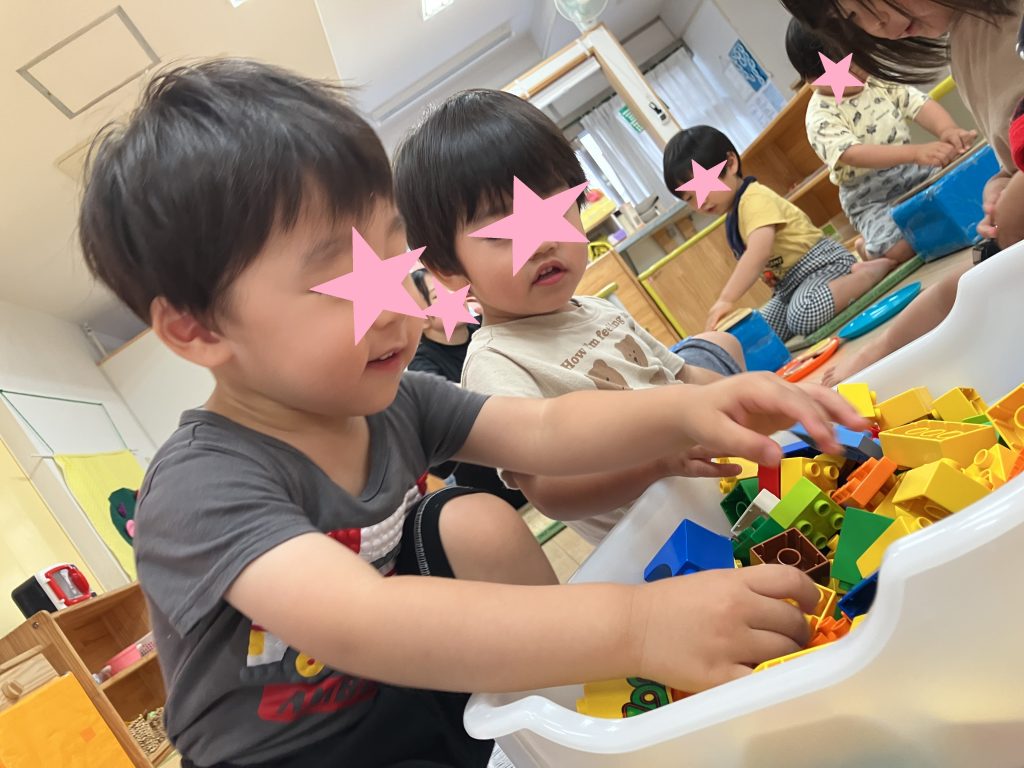 コーナーあそび
